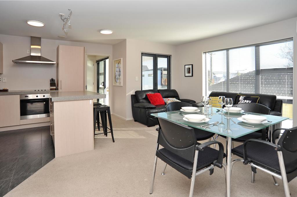 Carlton Villa 3 - Christchurch Holiday Homes Eksteriør billede